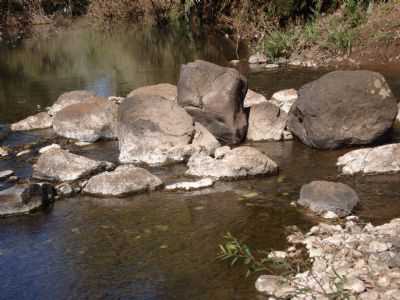 RIO PINHAL DIVISA DE RODEIO BONITO COM CRISTAL DO SUL, POR JICE VANESSA SIMON - CRISTAL DO SUL - RS
