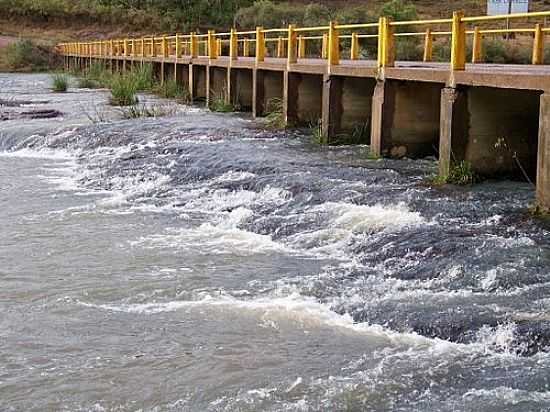 CRIVA-RS-PONTE FIORANTE BERTUSSI SOBRE O RIO MULADA-FOTO:ROQUE OLIVEIRA - CRIVA - RS