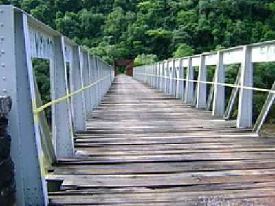 PONTE DO KORFF-FOTO:DILONEI DAROS  - CRIVA - RS