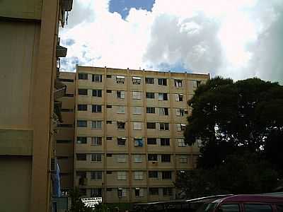 EDIFCIO TARUM-POR MAURICIO CTA - CRUZ ALTA - RS