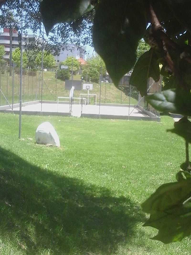 IMAGENS DO BAIRRO CRUZEIRO, MUNICPIO DE CAXIAS DO SUL/RS - CRUZEIRO - RS