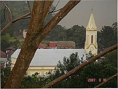 IGREJA-FOTO:FRITZ FOLLMER - CRUZEIRO DO SUL - RS