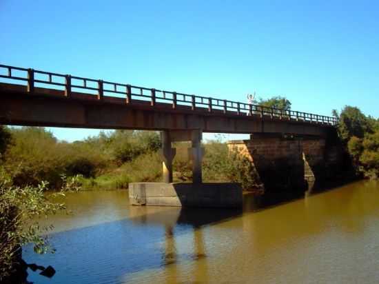 PONTE DO RIO IBICUI, POR OVIDIO BORTOLOTO - DILERMANDO DE AGUIAR - RS