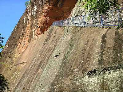 ESCADARIA DA GRUTA POR IGNCIO T PAIM - DOM PEDRO DE ALCNTARA - RS