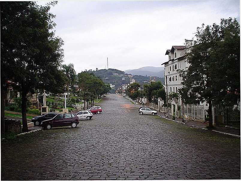 ENCANTADO-RS-RUA BARO DO RIO BRANCO-FOTO:EDUARDOPINHEIRO - ENCANTADO - RS