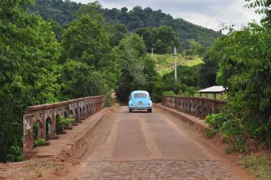 DIVISA DO MUNICIPIO COM TAQUARUU DO SUL, POR DIETER - ERVAL SECO - RS