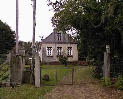 CASA ANTIGA-FOTO:ARCHIMEDES (MEDI)  - ESTNCIA VELHA - RS