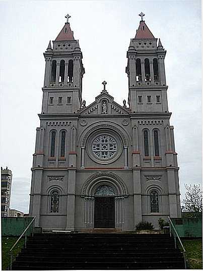 IGREJA MATRIZ-FOTO:VILSON FLRES  - FARROUPILHA - RS