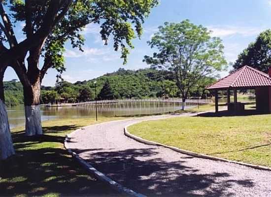 PARQUE SANTA RITA FOTO
JLIO DAL MONTE - FARROUPILHA - RS