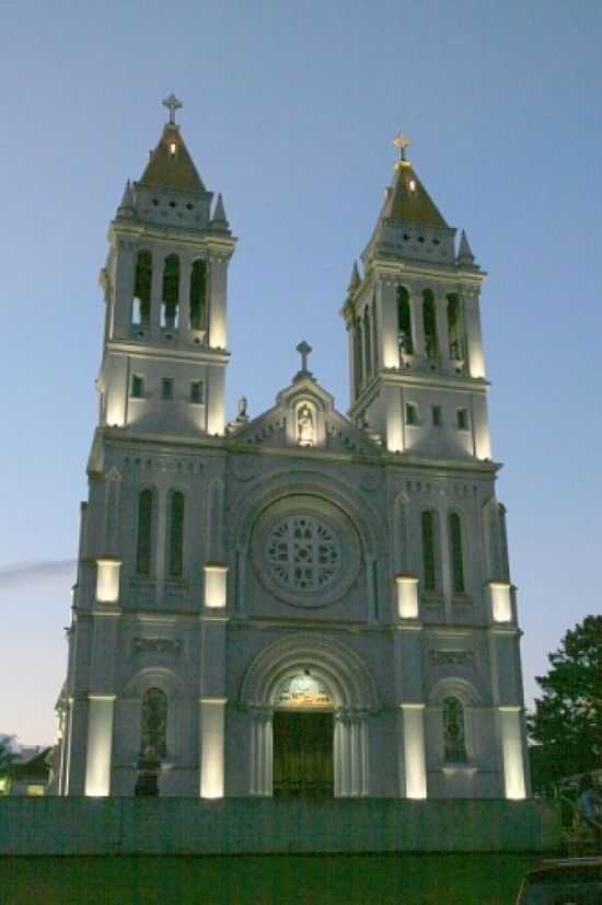 IGREJA SAGRADO CORAO DE JESUS FOTO
DER TONDELLO
 - FARROUPILHA - RS