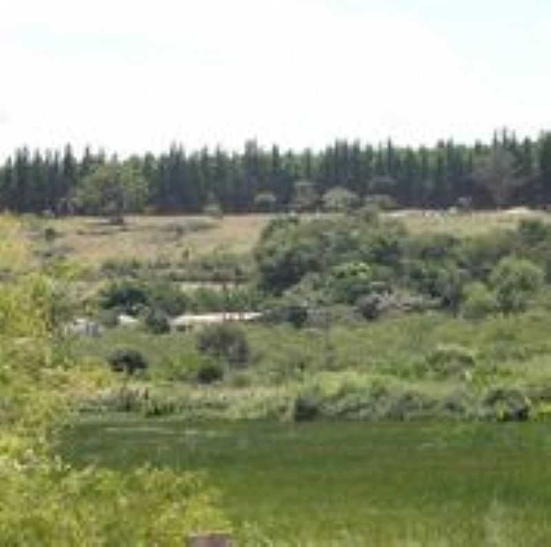 IMAGENS DO DISTRITO DE LAGOA DE MELQUADES MUNICPIO DE VITRIA DA CONQUISTA/BA - LAGOA DE MELQUADES - BA