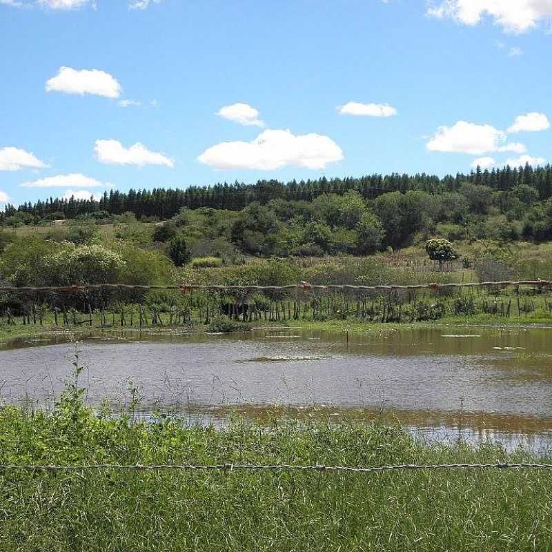 IMAGENS DO DISTRITO DE LAGOA DE MELQUADES MUNICPIO DE VITRIA DA CONQUISTA/BA - LAGOA DE MELQUADES - BA