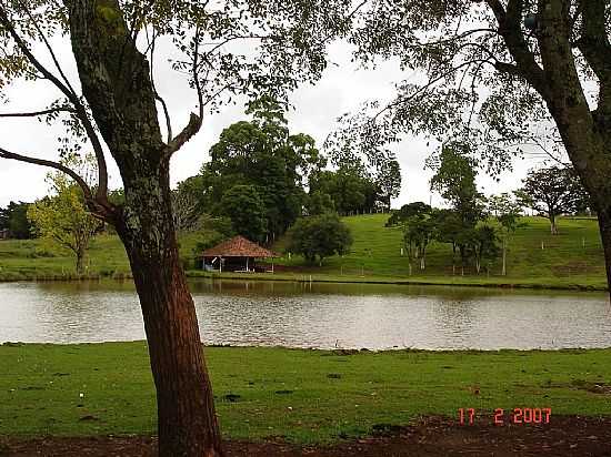 FREDERICOWESTPHALEN-RS-LAGO NA SEDE DO PIQUETE DE LAADORES CABO SANTO-FOTO:LUIZ CARLOS SANTOS - FREDERICO WESTPHALEN - RS