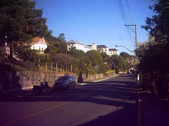RUA DE GARIBALDI-RS-FOTO:JULI_MPOTTER - GARIBALDI - RS