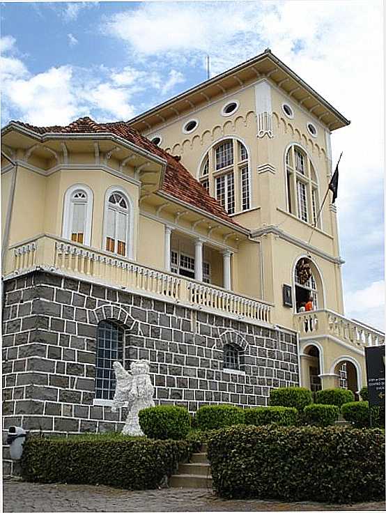 VINCOLA PETERLONGO EM GARIBALDI-FOTO:CARLOS C. NASATO - GARIBALDI - RS