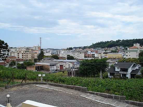 VISTA PARCIAL DA CIDADE DE GARIBALDI-RS-FOTO:CARLOS C. NASATO - GARIBALDI - RS