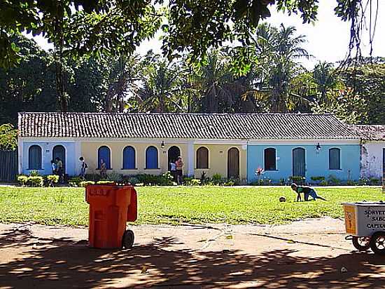 PRAA E CASARIO EM LAGOA GRANDE-FOTO:ERICK ANISZEWSKI - LAGOA GRANDE - BA