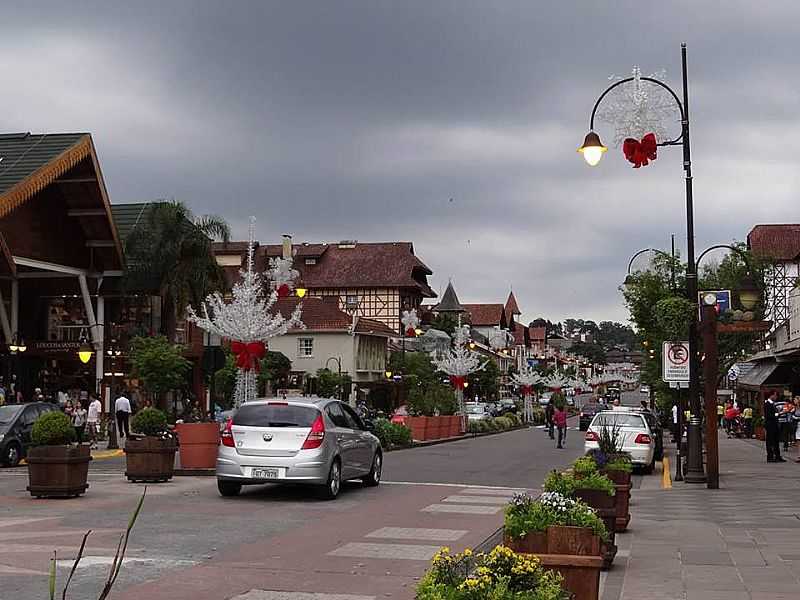 GRAMADO-RS-AVENIDA CENTRAL - GRAMADO - RS