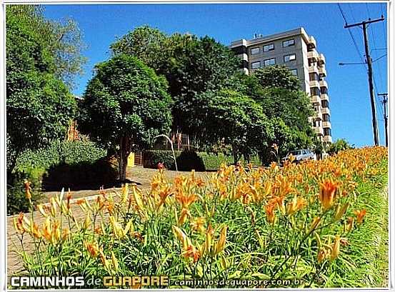 RUAS DA CIDADE, POR CAMINHOS DE GUAPOR., POR GILBERTO DAL MAS - GUAPOR - RS