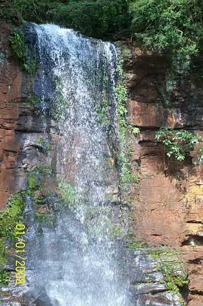 CASCATA-FOTO:MARCELO L. CHRISTOFF - HUMAIT - RS