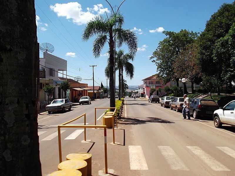 IBIRAPUIT-RS-AVENIDA PRINCIPAL-FOTO:FREDY SILVA  - IBIRAPUIT - RS