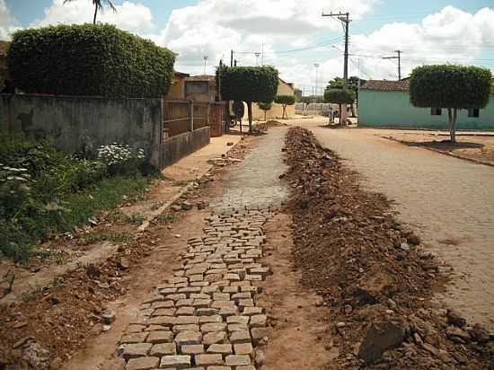 LAGOA PRETA-BA-PROJETO GUAS NO SERTO-FOTO:CERB.BA.GOV.BR - LAGOA PRETA - BA