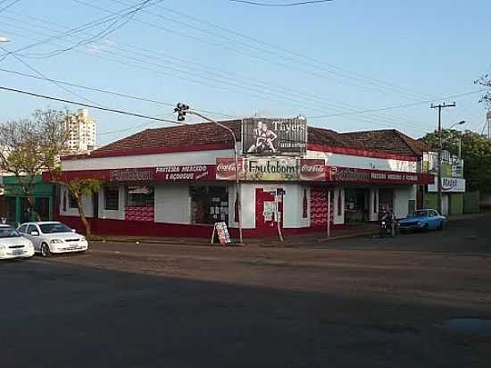 RUA BENTO GONALVES EM IJU-RS-FOTO:MICAELA HAVENGARD - IJU - RS