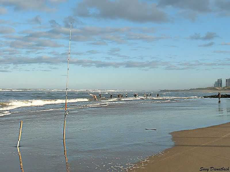 IMB-RS-PESCA  BEIRA MAR-FOTO:SUSY DIENSTBACH - IMB - RS