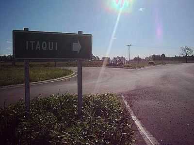 TREVO DE ITAQU-FOTO:LITZA RODRIGUES DOS SANTOS - ITAQUI - RS