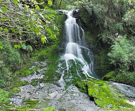 CASCATA NA POUSADA PRINCESA DOS CAMPOS - POR GERSON SOARES  - JAQUIRANA - RS