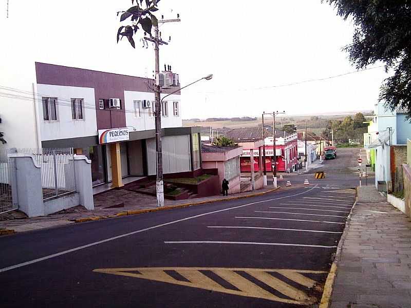 DESCIDA PARA A AVENIDA BARAO DO RIO BRANCO - POR ALSDRBUENOINF - JLIO DE CASTILHOS - RS