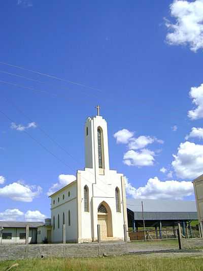 IGREJA-FOTO:DILONEI DAROS  - LAJEADO GRANDE - RS