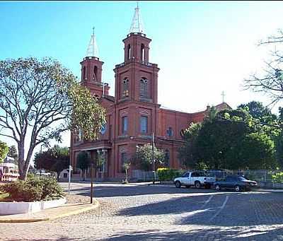 PARQUIA DE MACHADINHO POR AJBONATTO - MACHADINHO - RS