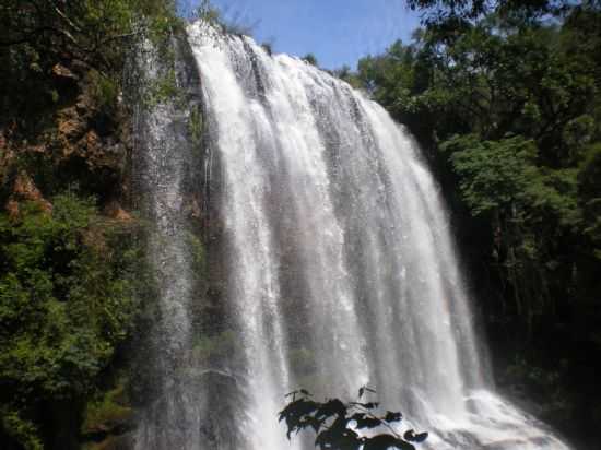 CASCATA DO TIGRE EM MACHADINHO RS, POR MAFALDA CAMPOS SOARES - MACHADINHO - RS