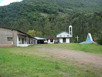 IGREJA- PCRAPAKI - MAQUIN - RS