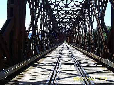 PONTE DE FERRO-FOTO:DARLAN CORRAL  - MARCELINO RAMOS - RS