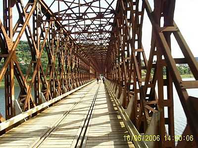 PONTE DE FERRO-FOTO:HERVAFINA - MARCELINO RAMOS - RS