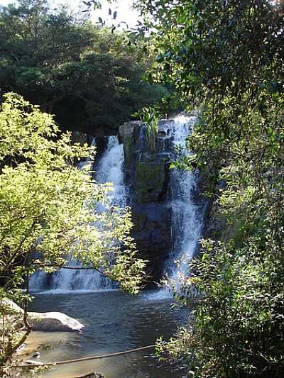 CASCATA DO PORTUGUS-FOTO:CICLOSINOS  - MARIANA PIMENTEL - RS