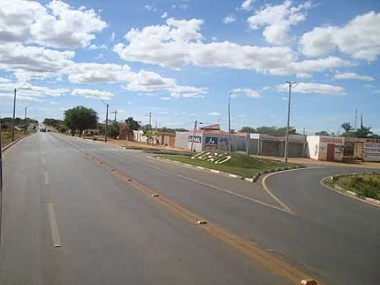 ENTRADA DA CIDADE DE LAPO-BA-FOTO:ADMIRANDO O BRASIL E - LAPO - BA