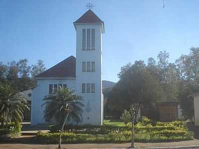 IGREJA EVANGLICA-FOTO:MERSON ZANONI  - MONTE ALVERNE - RS