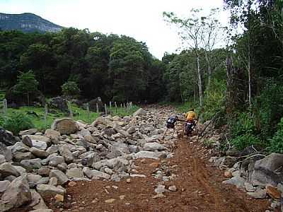 ESTRADA DA CASCATA-PCRAPAK - MORRO AZUL - RS