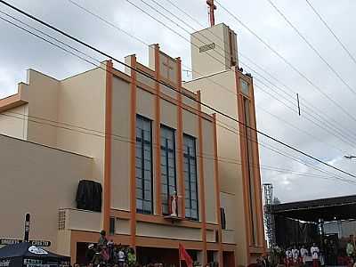 CATEDRAL-LUIZ CARLOS SANTOS - NONOAI - RS