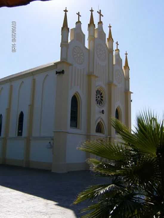 IGREJA MATRIZ DE NOVA ALVORADA-FOTO:ELIZER JOSE DA SILV - NOVA ALVORADA - RS