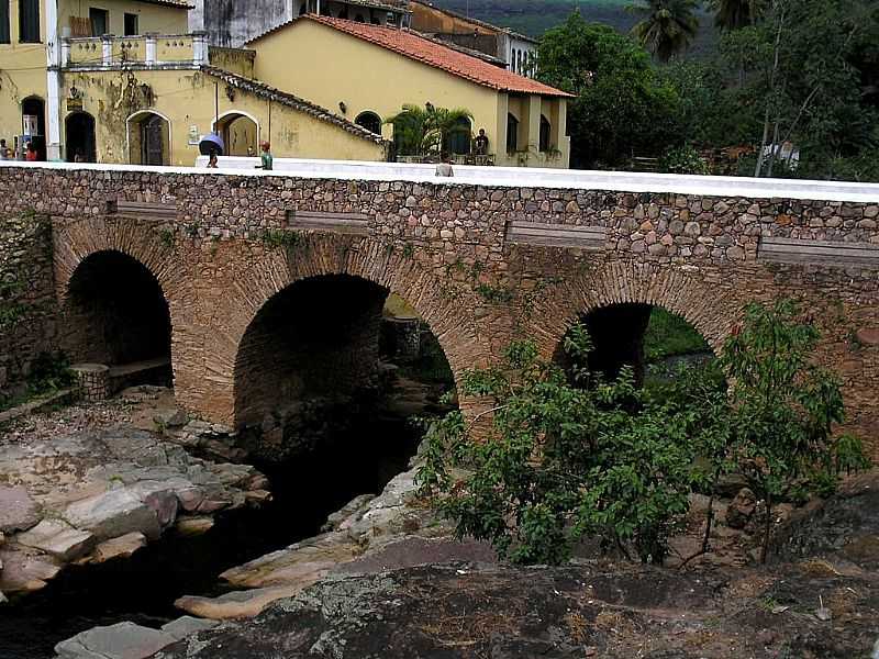 LENIS-BA-PONTE SOBRE O RIO LENIS-FOTO:OANNIS MIHAIL MOUDATSOS - LENIS - BA