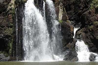 CACHOEIRA RIO DA PRATA-FOTO:ANSTZA  - NOVA PRATA - RS