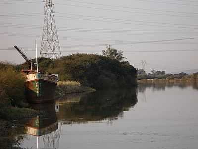 RIO DOS SINOS-FOTO:HELENA & DOUGLAS - NOVA SANTA RITA - RS