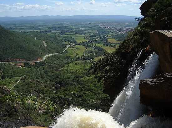 CACHOEIRA EM LIVRAMENTO DE NOSSA SENHORA-BA-FOTO:DOUTORJORGE - LIVRAMENTO DE NOSSA SENHORA - BA