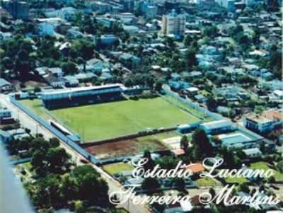 FOTO ANTIGA - NO DETALHE O ESTDIO DO PALMEIRENSE F.C, POR LUCAS ANDRADE - PALMEIRA DAS MISSES - RS