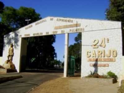 PARQUE DE EXPOSIES TEALMO JOS SCHARDOND, PALCO DO CARIJO DA CANO GACHA, POR  - PALMEIRA DAS MISSES - RS