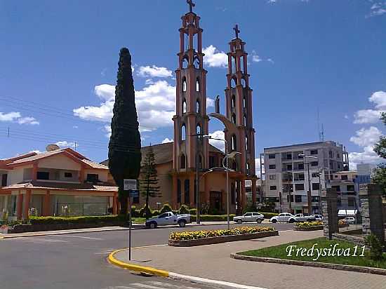 PALMITINHO-RS-PARQUIA DE SANTA TERESNHA-FOTO:FREDY SILVA - PALMITINHO - RS